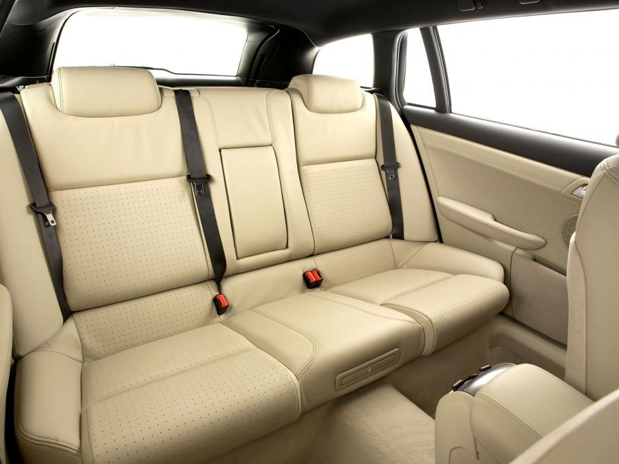  Holden Calais V Sportwagon 2008 года  (фото 4 из 16)
